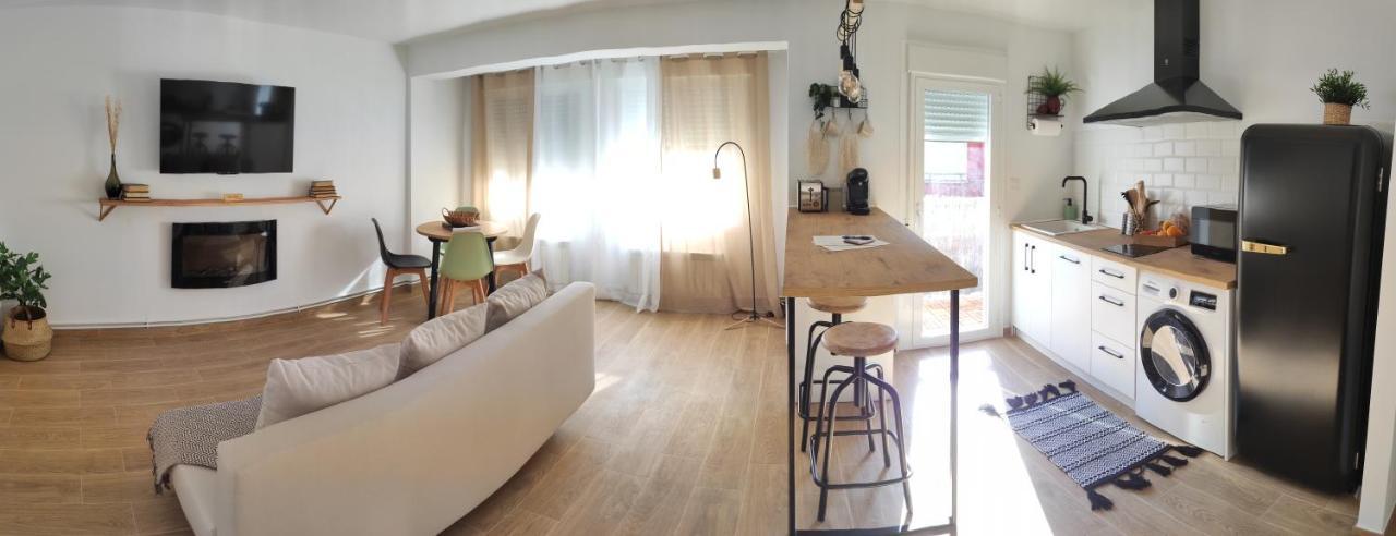 Apartamentos La Casa del Maestro Alhama de Aragón Exterior foto